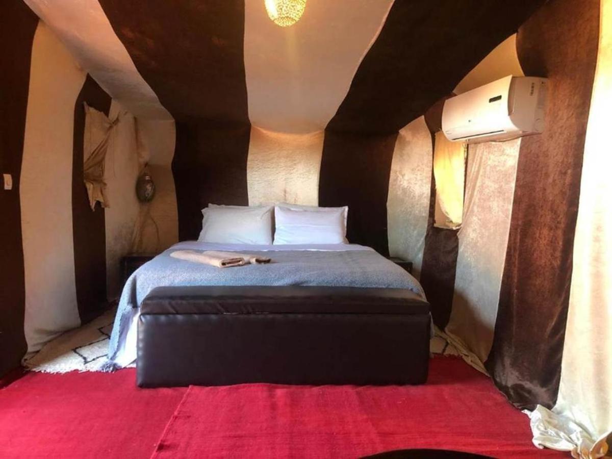 Desert Luxury Camp Мхамид Экстерьер фото