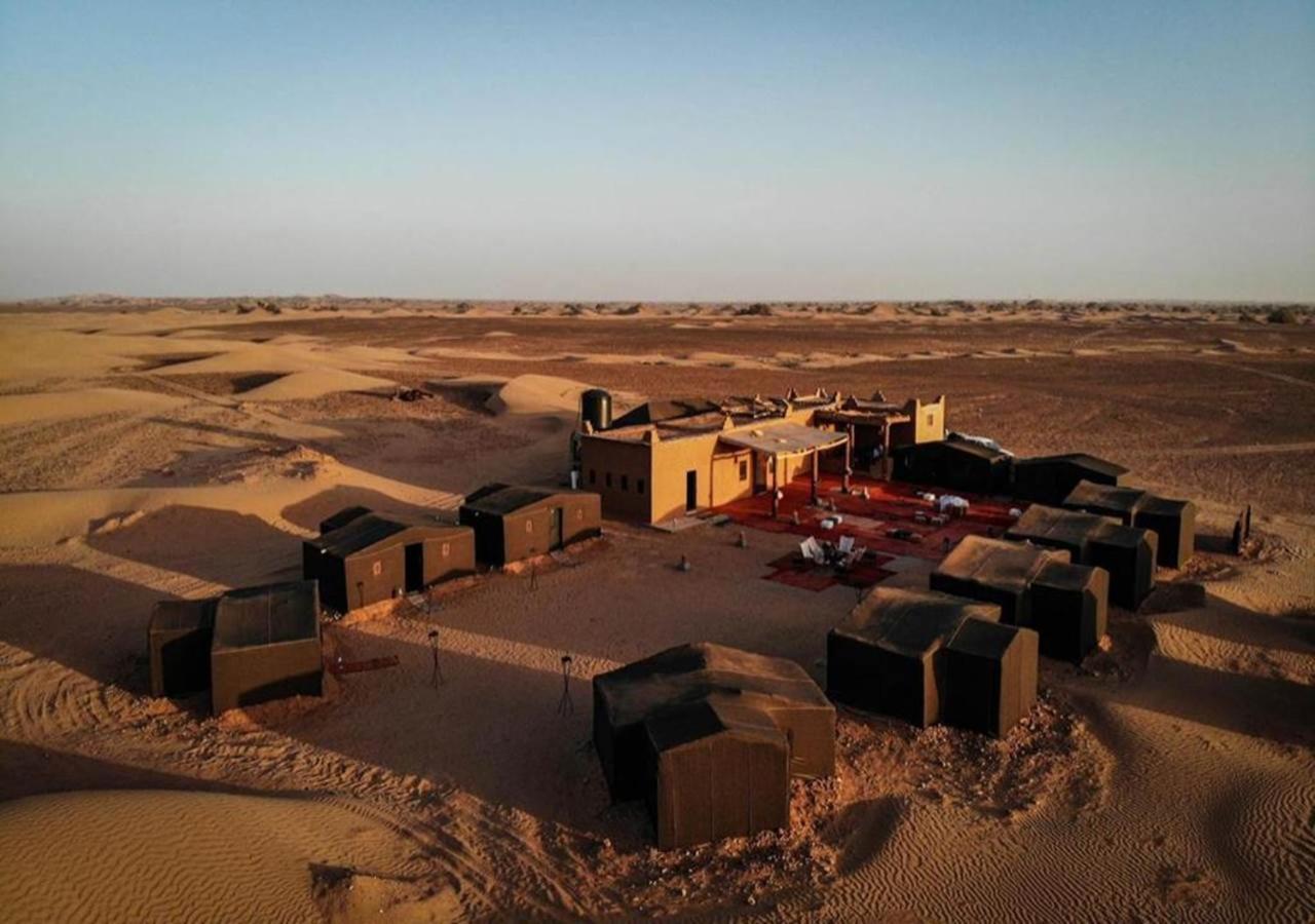 Desert Luxury Camp Мхамид Экстерьер фото