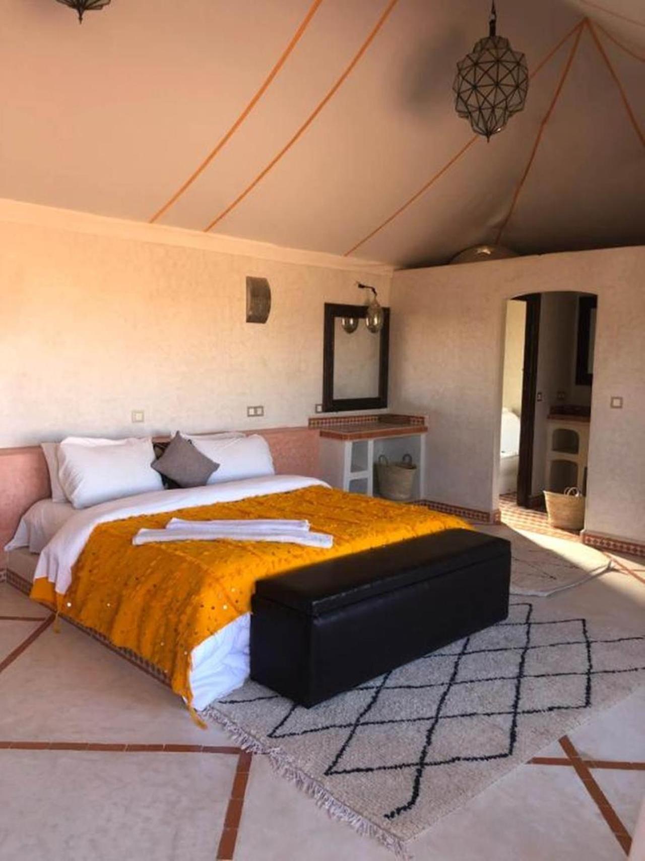 Desert Luxury Camp Мхамид Экстерьер фото